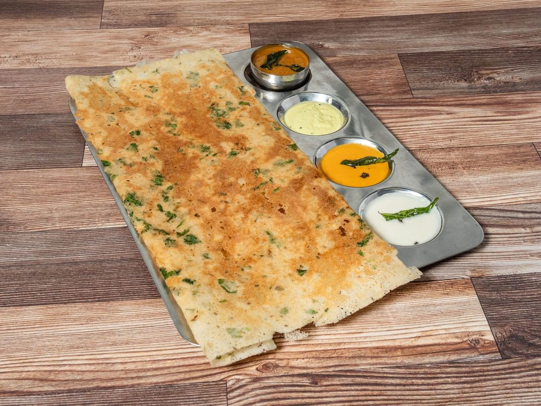 Onion Chili Rava Dosai